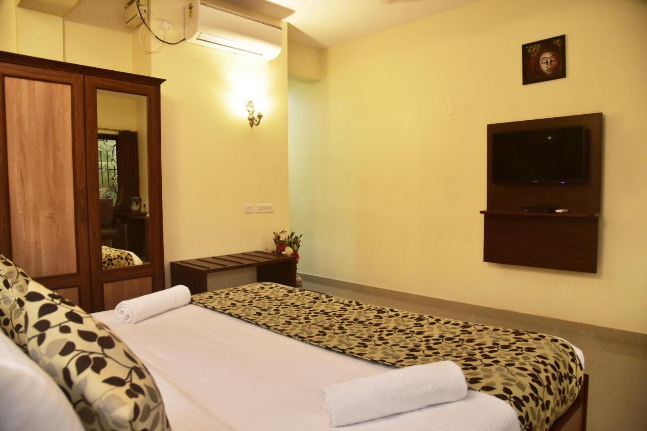 Candolim Grande Resort Bagian luar foto