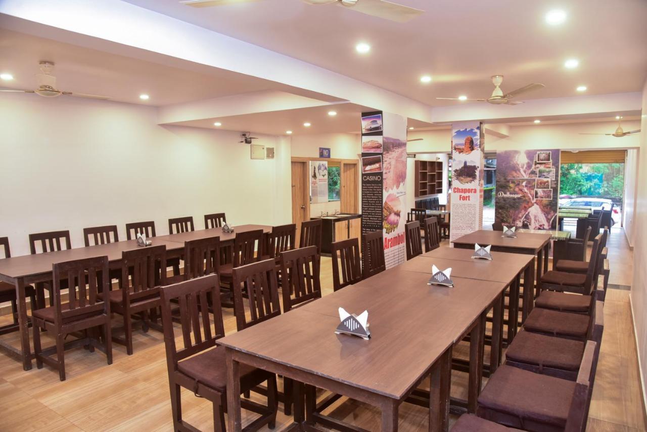Candolim Grande Resort Bagian luar foto